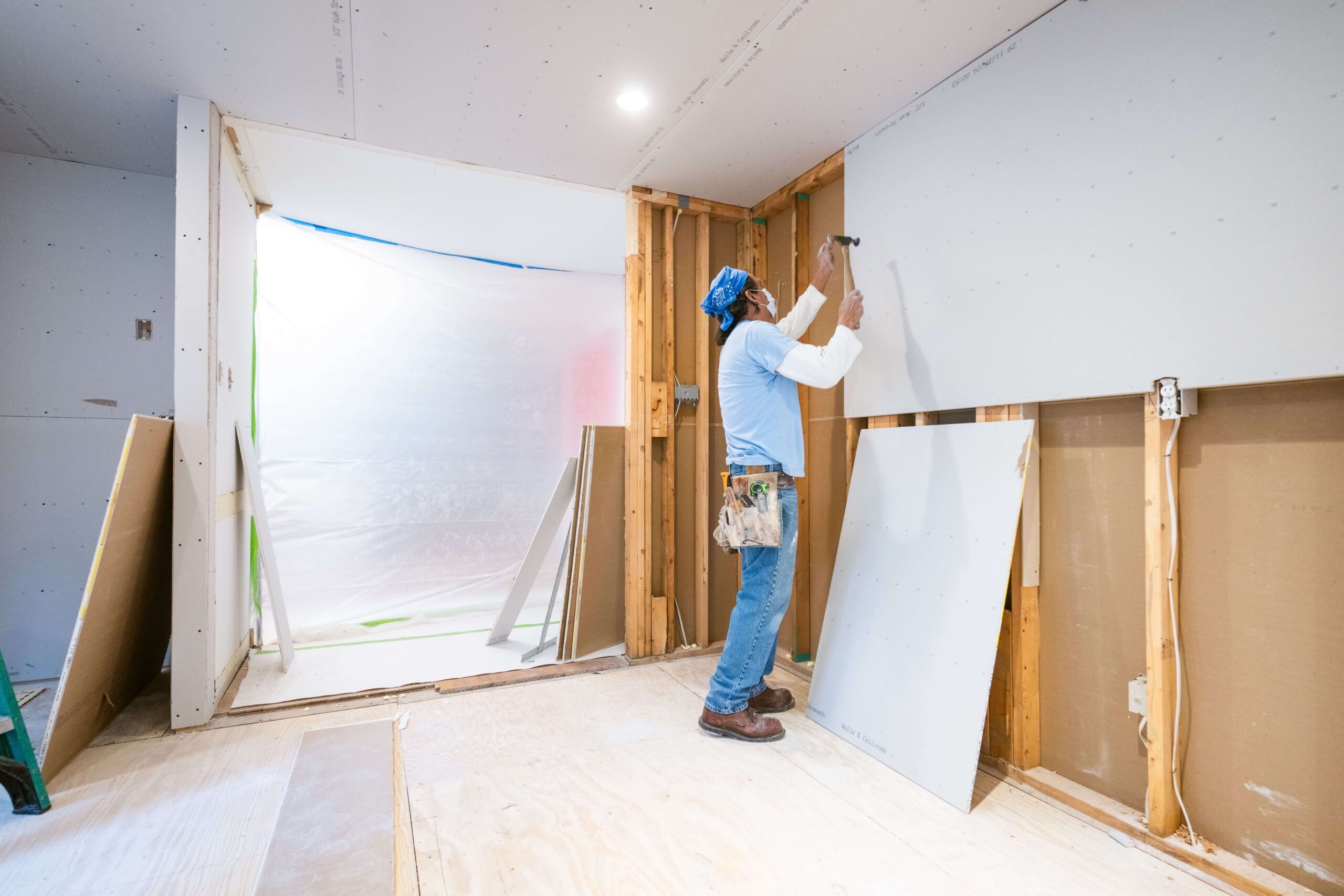 Drywall Repair & Installation – Walls & Ceilings